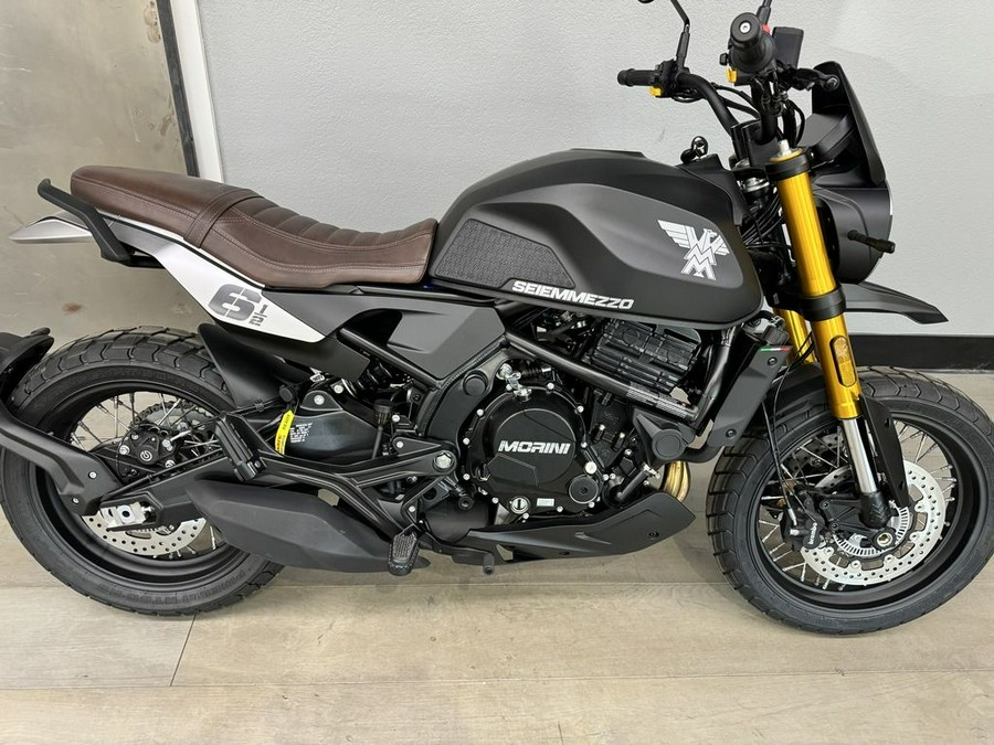2023 Moto Morini® Seiemmezzo SCR