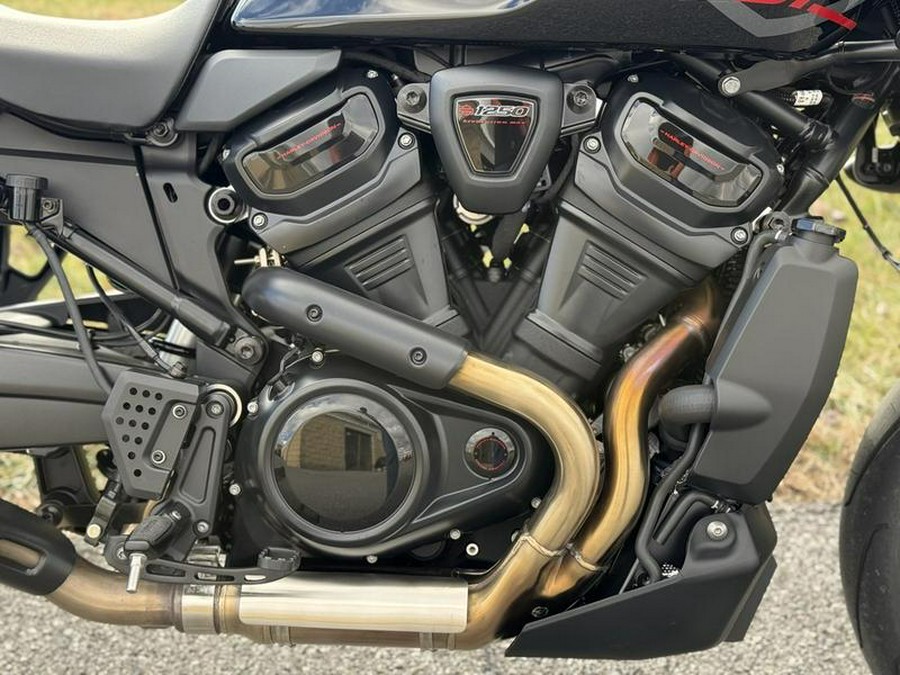 2025 Harley-Davidson® RA1250ST - Pan America® 1250 ST