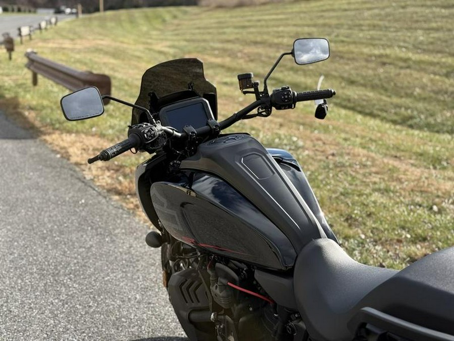 2025 Harley-Davidson® RA1250ST - Pan America® 1250 ST