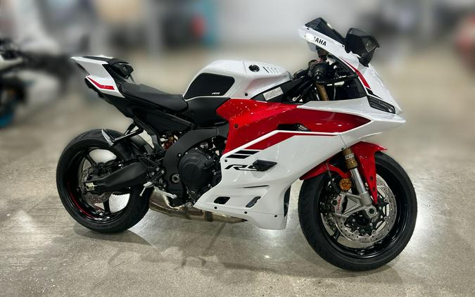 2025 Yamaha YZF-R9