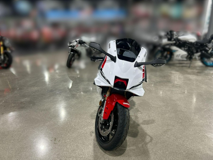 2025 Yamaha YZF-R9