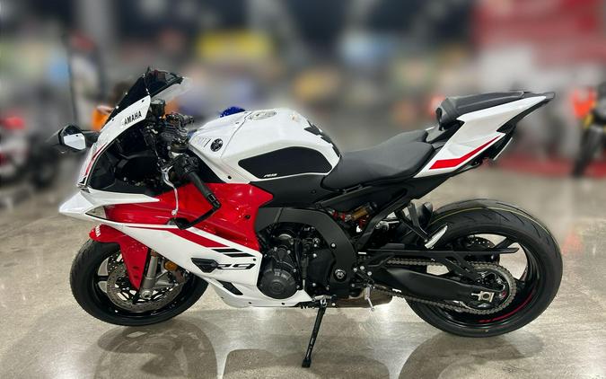 2025 Yamaha YZF-R9