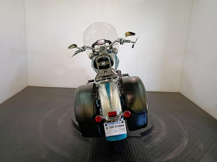 2015 Harley-Davidson® FLSTNSE - CVO™ Softail® Deluxe