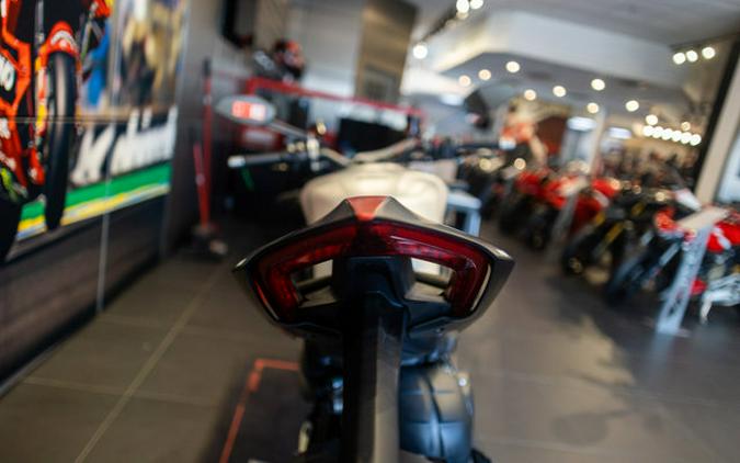 2025 Ducati Streetfighter V4 SP2
