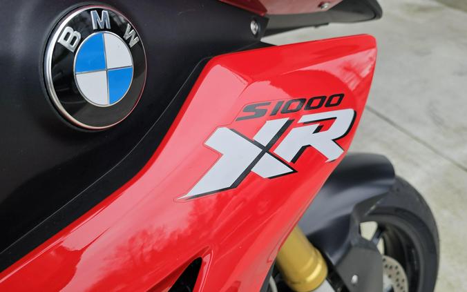 2016 BMW S 1000 XR