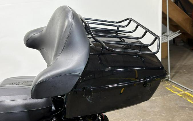 2022 Harley-Davidson® Street Glide® Special Vivid Black - Black Finish