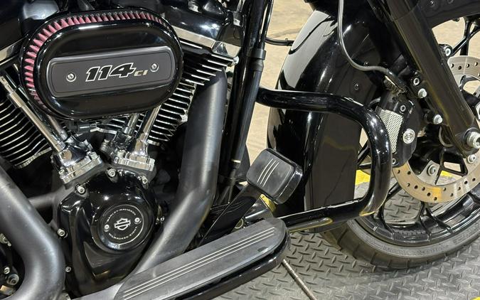2022 Harley-Davidson® Street Glide® Special Vivid Black - Black Finish