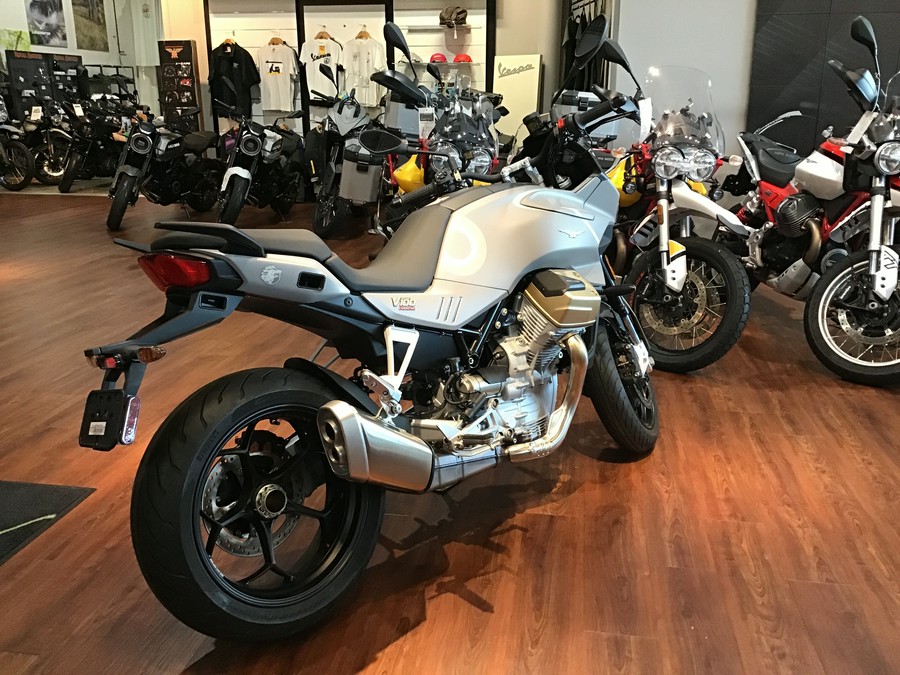 2024 Moto Guzzi V100 Mandello Aviazione Navale