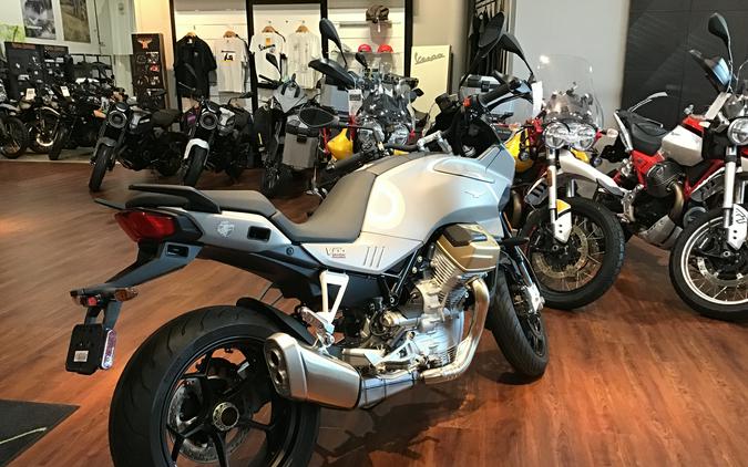 2024 Moto Guzzi V100 Mandello Aviazione Navale