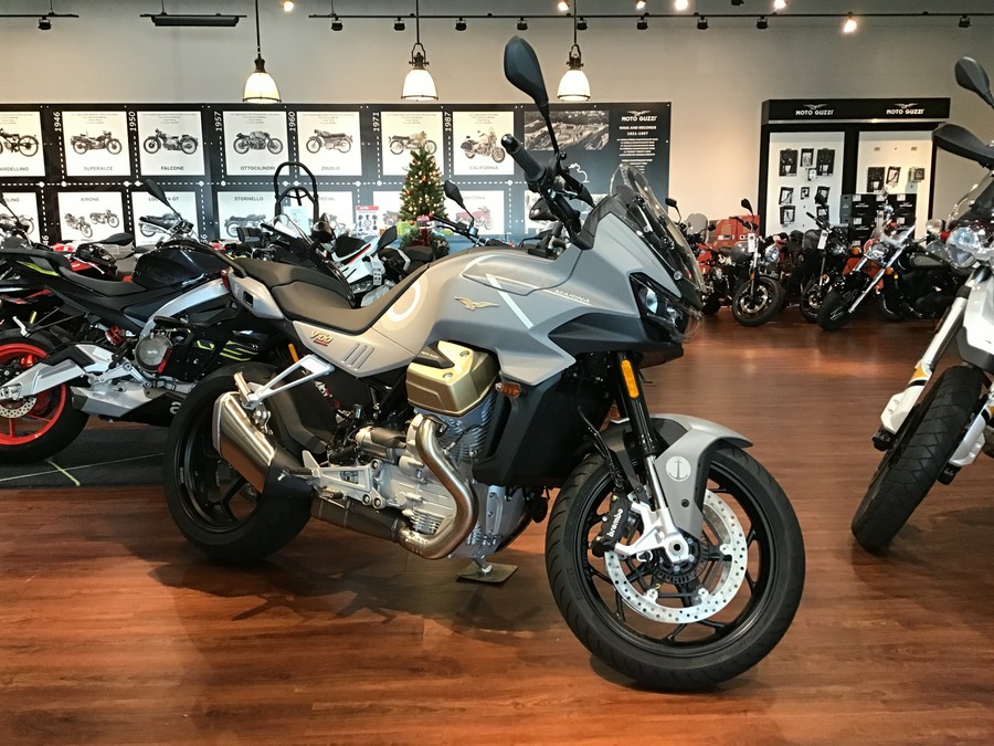2024 Moto Guzzi V100 Mandello Aviazione Navale