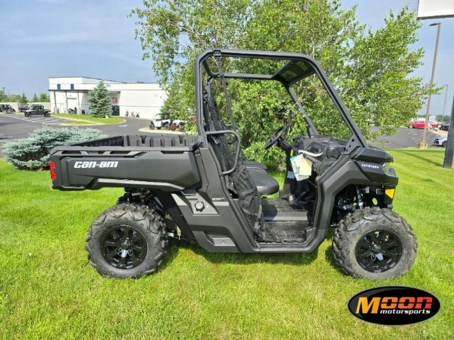 2024 Can-Am Defender DPS HD9 Timeless Black