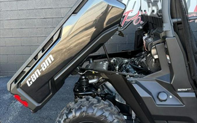 2025 Can-Am Defender XT HD10