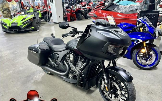 2025 Indian Challenger Dark Horse 112 W/Powerband Audio Blac