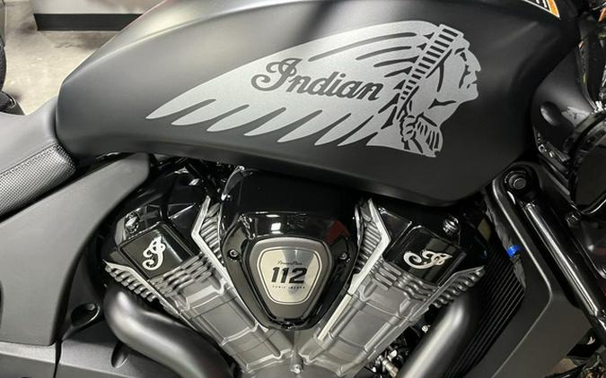 2025 Indian Challenger Dark Horse 112 W/Powerband Audio Blac