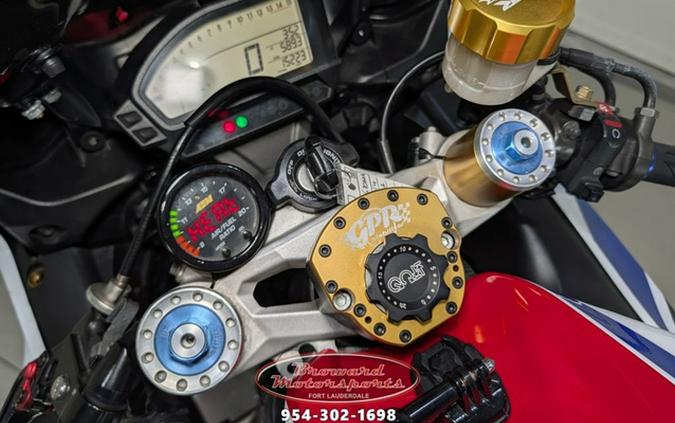 2014 Honda CBR 1000RR SP
