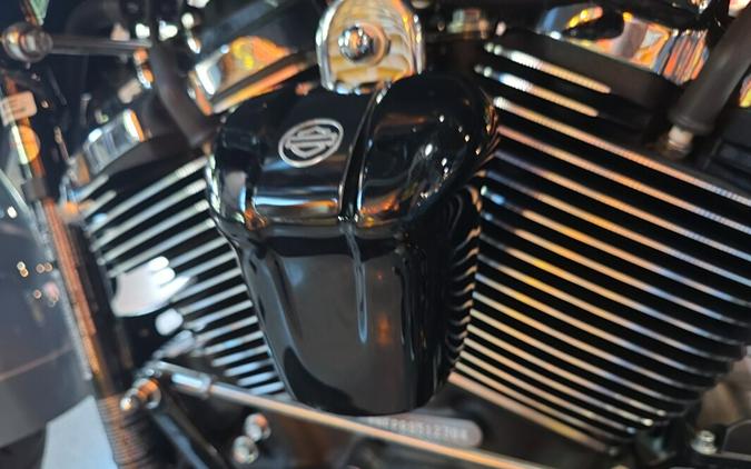 FLTRT 2024 Road Glide 3
