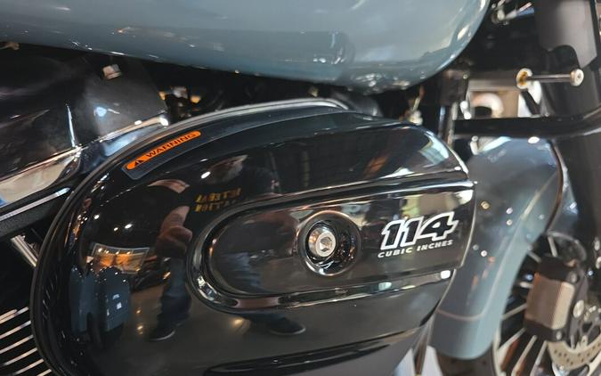 FLTRT 2024 Road Glide 3