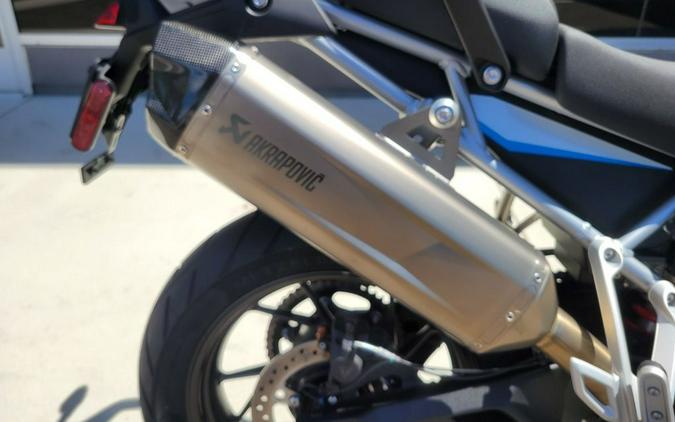 2026 Triumph Tiger 900 Alpine Edition