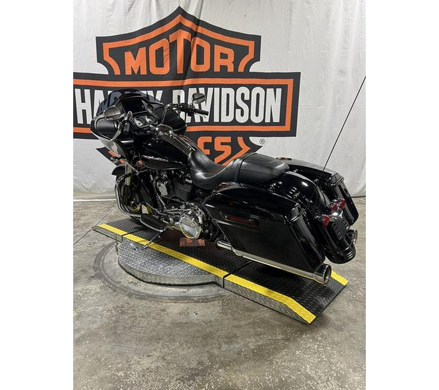 2019 Harley-Davidson® FLTRX - Road Glide®