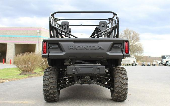 2023 Honda Pioneer 1000-6 Crew Deluxe