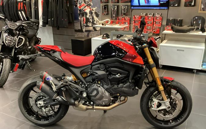 2024 Ducati Monster SP