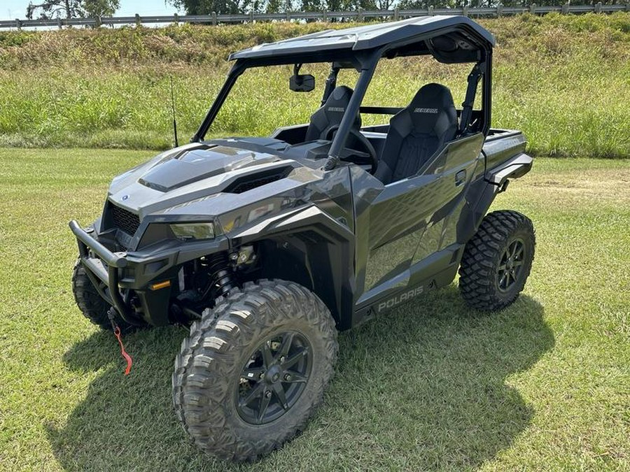 2025 Polaris® General XP 1000 Ultimate