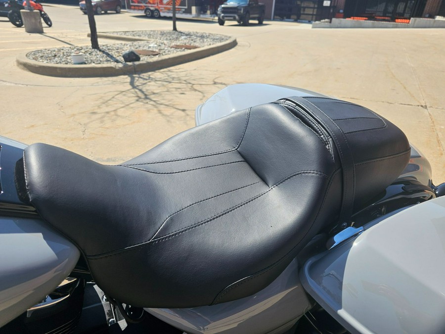 2025 Harley-Davidson Road King® Special