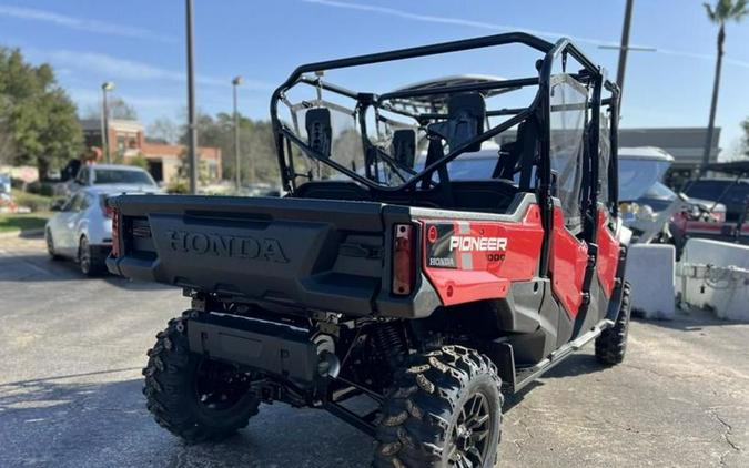 2025 Honda® Pioneer 1000-6 Deluxe Crew