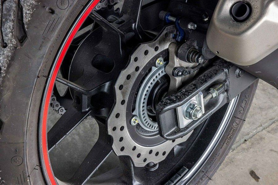 2023 Honda CBR500R ABS