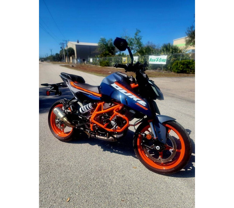2024 KTM Duke 390