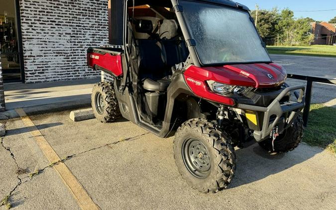 2024 Can-Am Defender XT HD9