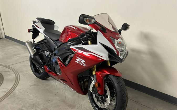 2027 Suzuki GSX-R750 (GSX-R750M7)