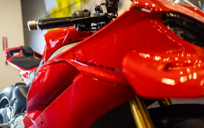 2025 Ducati PANIGALE V4S