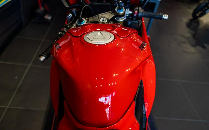 2025 Ducati PANIGALE V4S