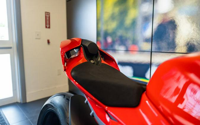 2025 Ducati PANIGALE V4S