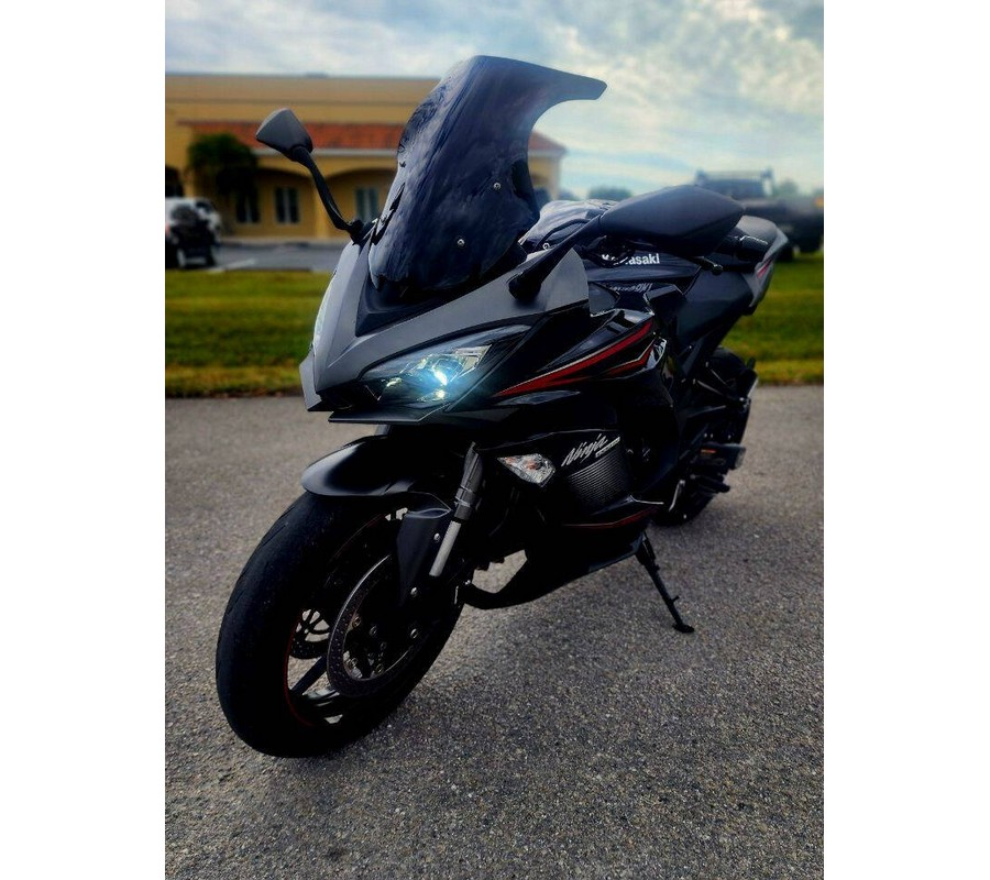 2022 Kawasaki Ninja 1000SX