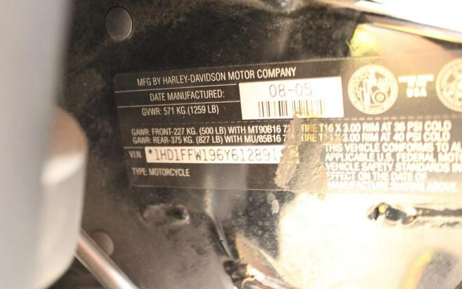 2006 Harley-Davidson® FLHTCI - Electra Glide® Classic