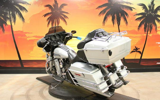 2006 Harley-Davidson® FLHTCI - Electra Glide® Classic