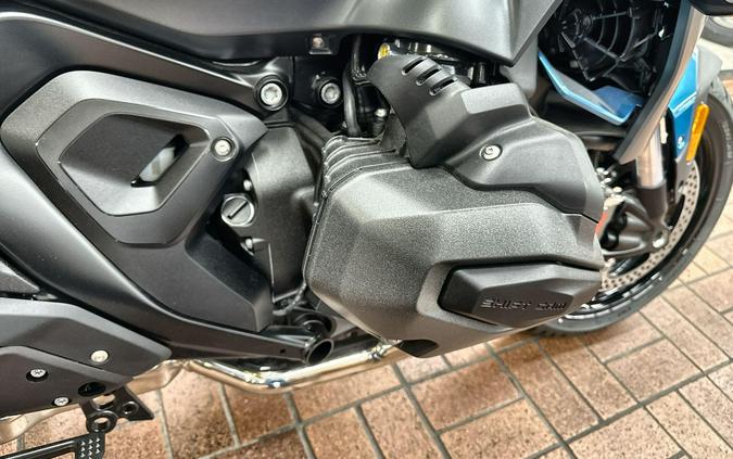 2026 BMW R 1300 R DEMO