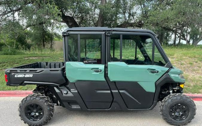 2026 Can-Am Defender MAX DPS CAB HD10