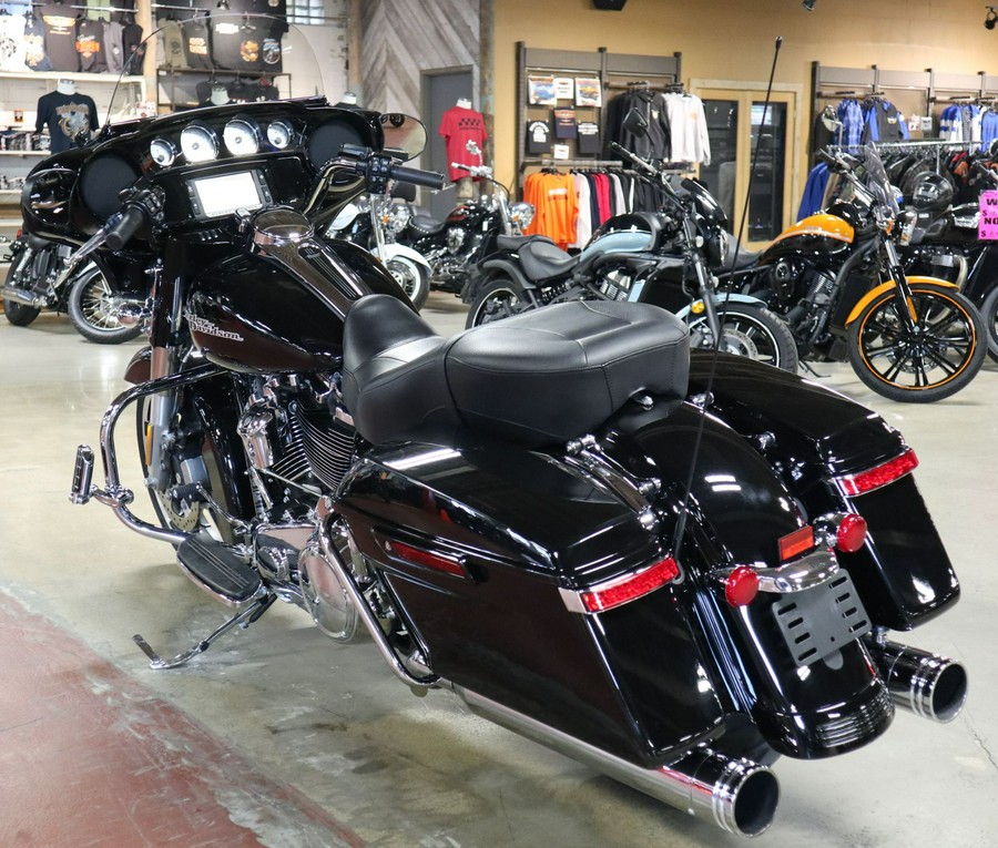 2017 Harley-Davidson Street Glide® Special