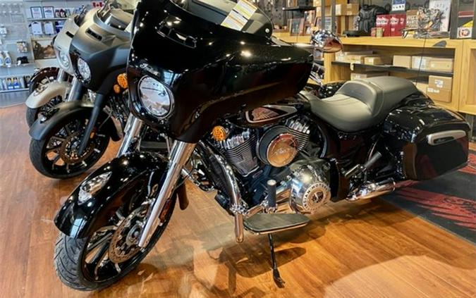 2023 Indian Motorcycle® Chieftain® Limited Black Metallic