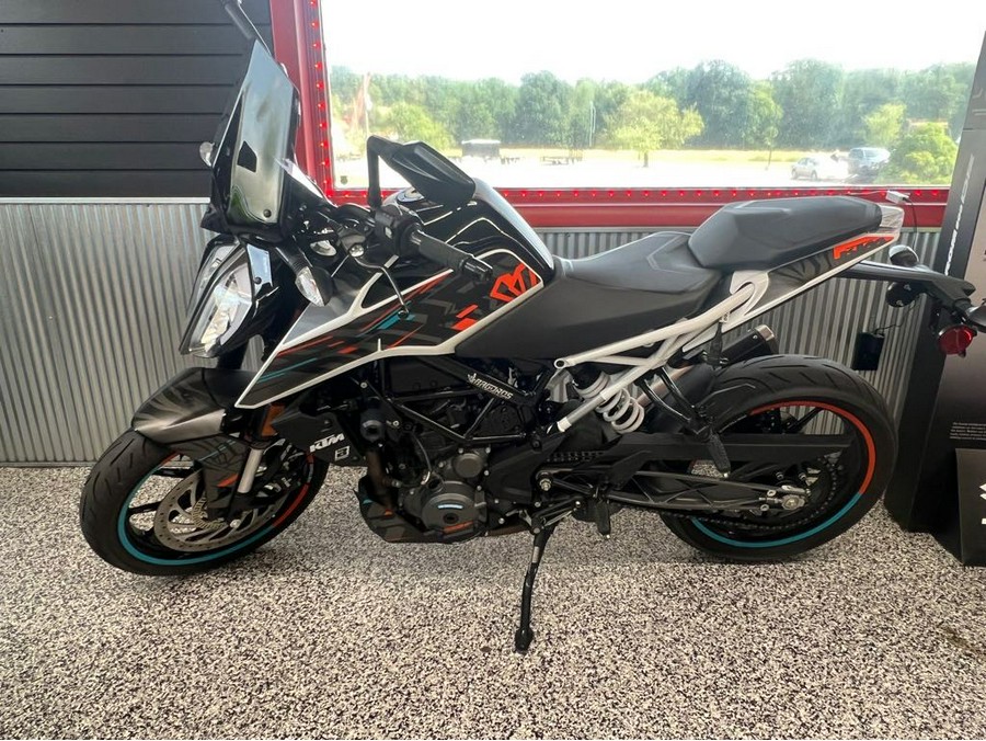 2022 KTM 390 DUKE