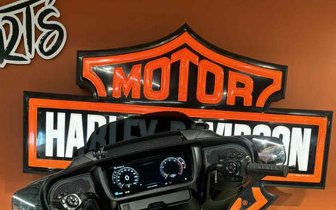 2025 Harley-Davidson® FLHX - Street Glide®