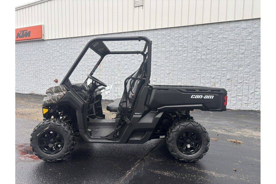 2026 Can-Am DEFENDER DPS HD7