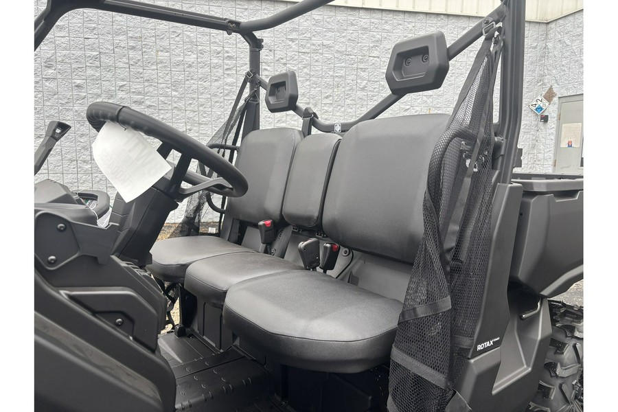 2026 Can-Am DEFENDER DPS HD7