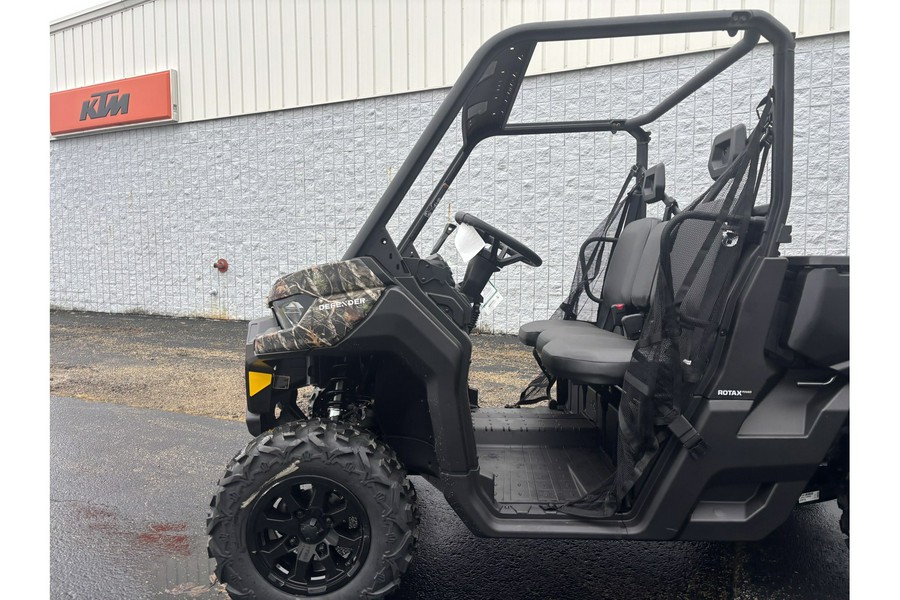 2026 Can-Am DEFENDER DPS HD7