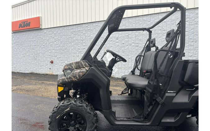 2026 Can-Am DEFENDER DPS HD7
