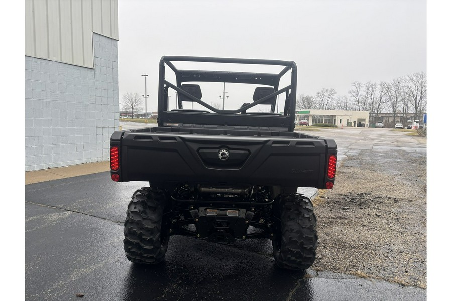 2026 Can-Am DEFENDER DPS HD7