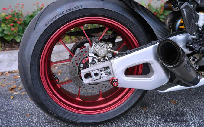 2023 Aprilia® RSV4 Factory 1100